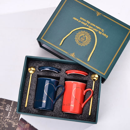 Set 2 Tazze Ceramica Coppie con Cucchiaini e Confezione Regalo