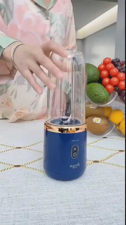 Frullatore Portatile 6 Lame con Ricarica USB - Mini Blender per Smoothie e Frullati 400ml